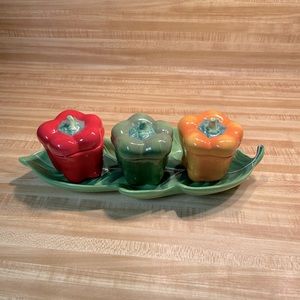 Salsa?? 🫑 Super cute serving bowls for salsa and “fixins”